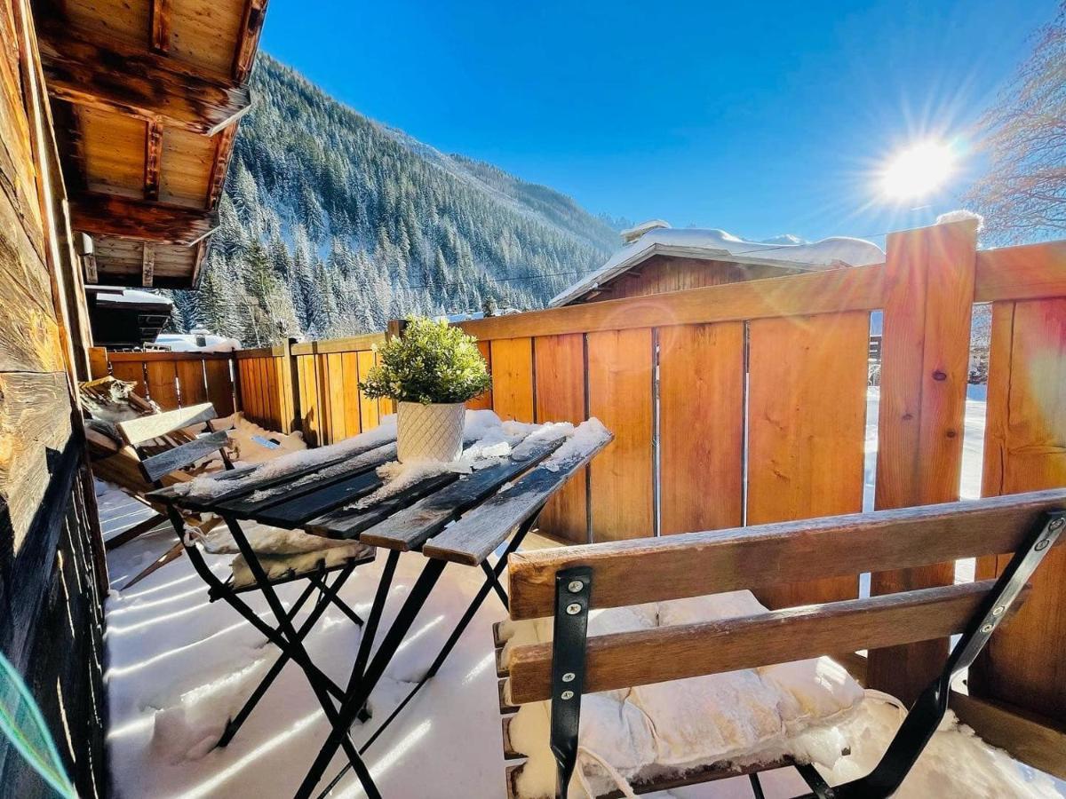 Chalet Le Petit Nicolas, Jacuzzi, Vue Mont Blanc Chamonix Eksteriør billede