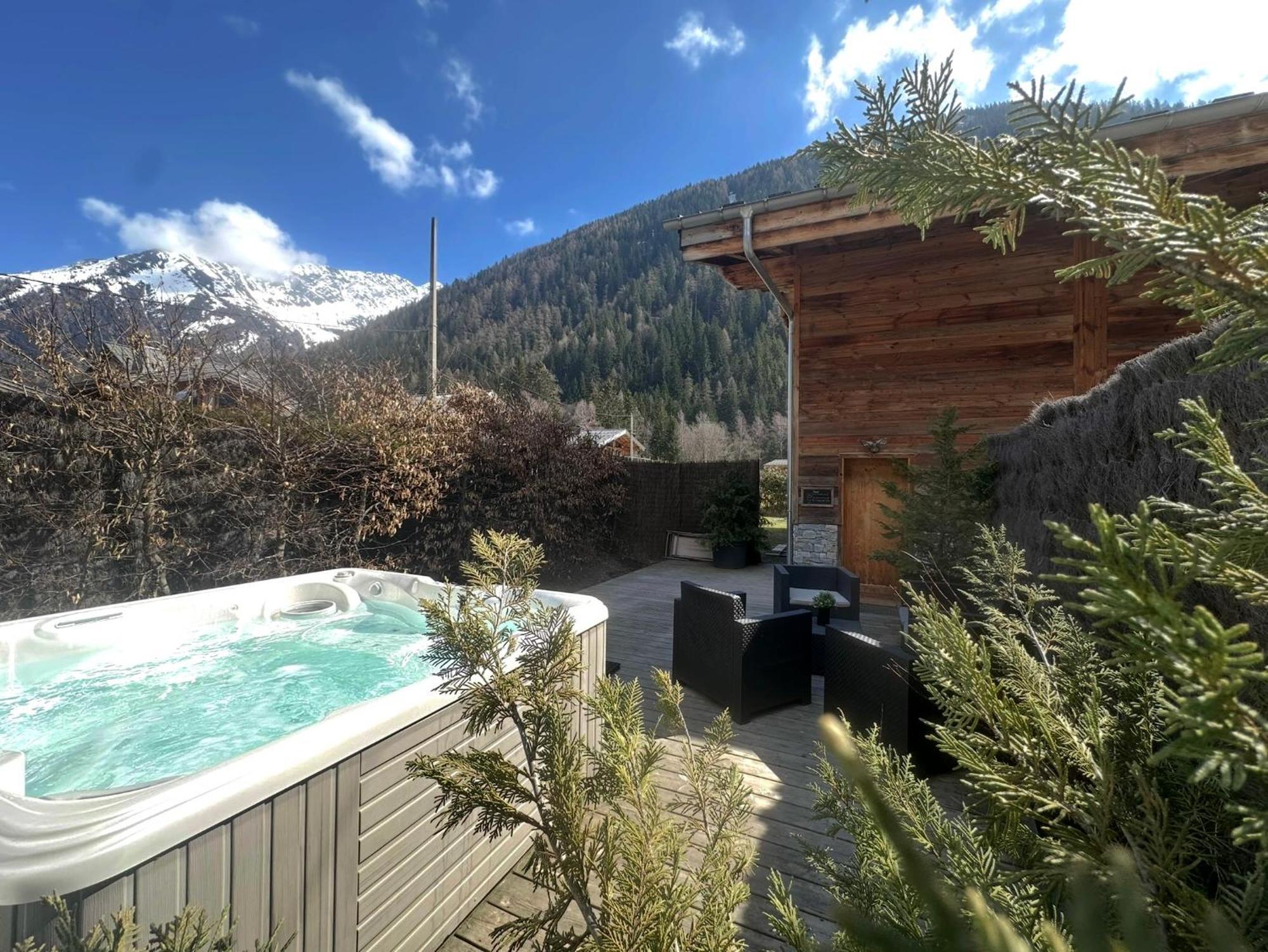 Chalet Le Petit Nicolas, Jacuzzi, Vue Mont Blanc Chamonix Eksteriør billede